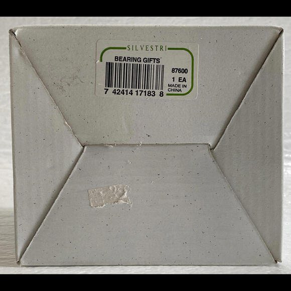 Charming Tails ~ BEARING GIFTS Figure  87/600 ~ Fitz & Floyd BNIB - Picture 8 of 9